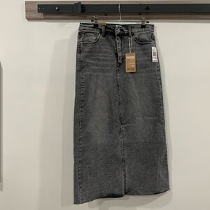 NWT - Kenzie Jeans - Black Faded high rise Denim skirt